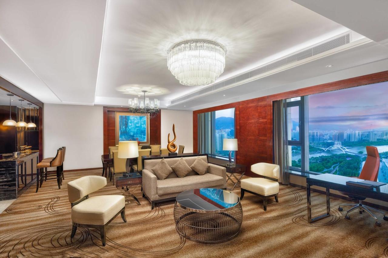 Crowne Plaza Hotel Lanzhou By Ihg Ngoại thất bức ảnh