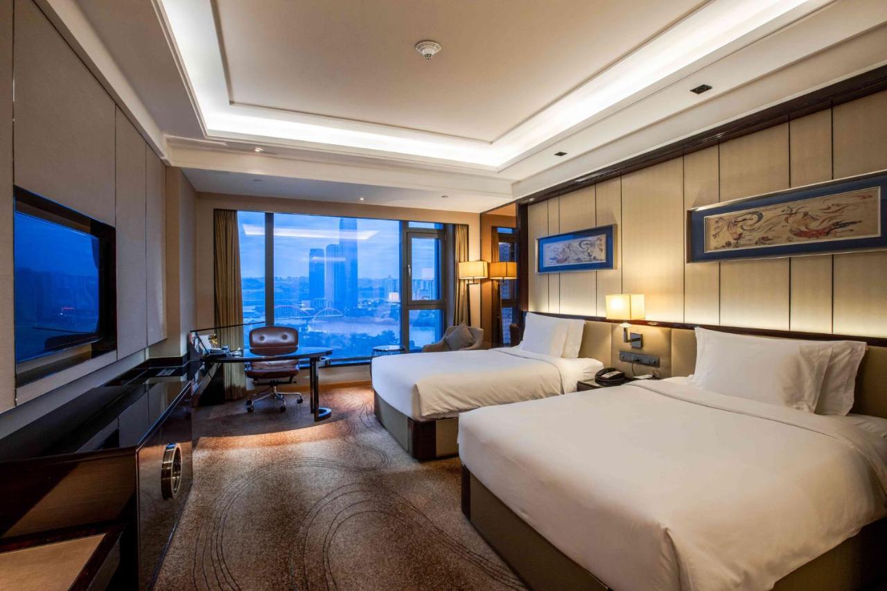 Crowne Plaza Hotel Lanzhou By Ihg Ngoại thất bức ảnh